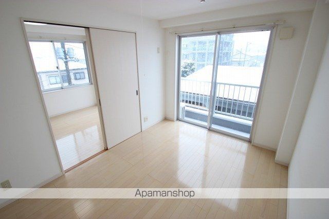 マイソン・ビエラ MAISON VERREの居間写真