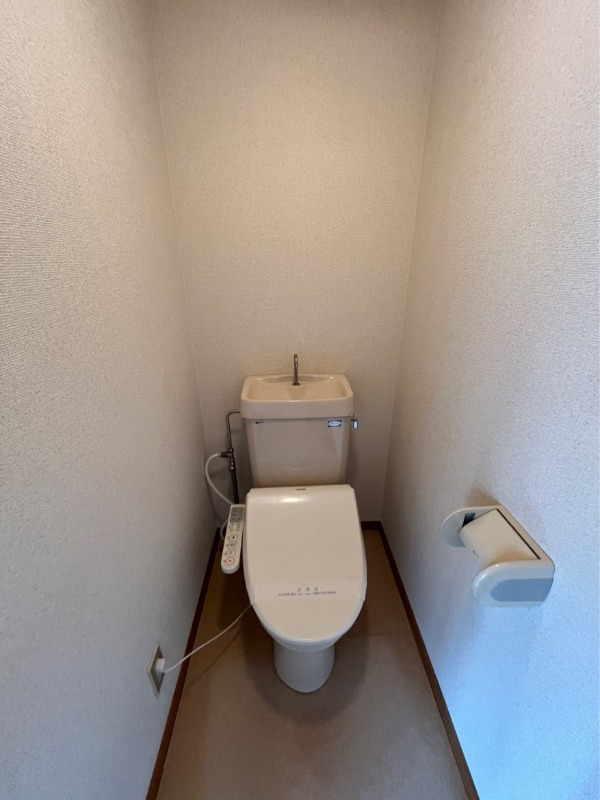 トイレ　※他部屋写真参考