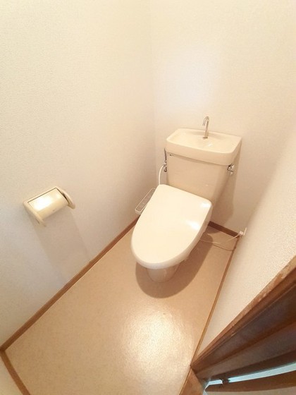 【ニューシティ国富のトイレ】