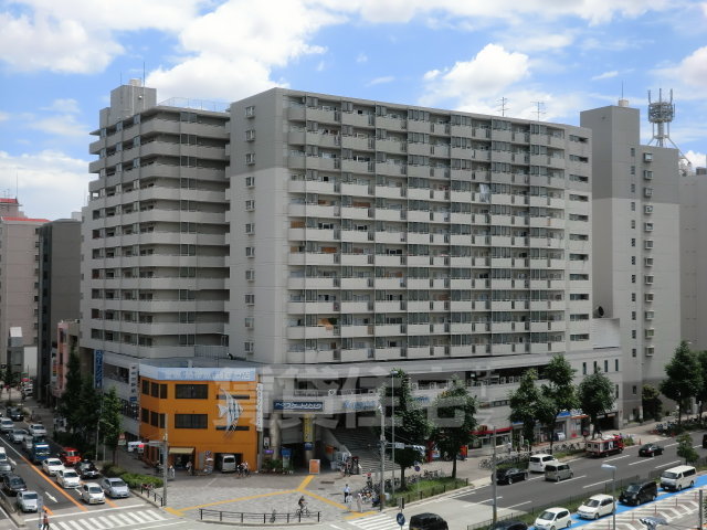名古屋市中区門前町のマンションの建物外観