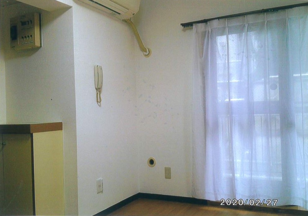 池之端レジデンスの居間写真
