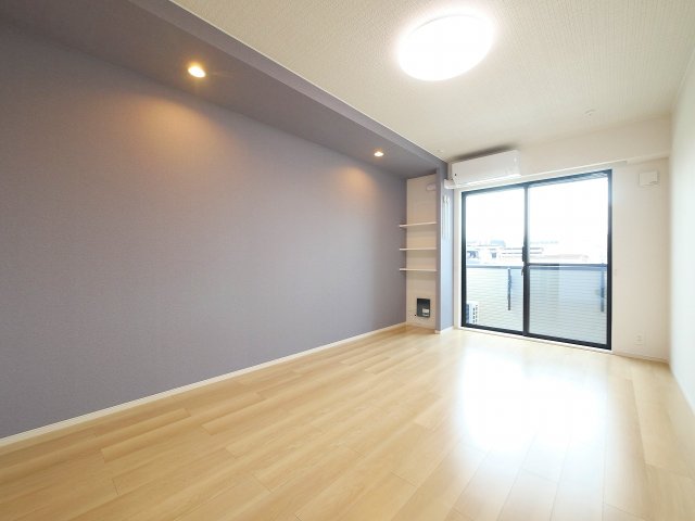 居室・リビング　ゆったりとした居間です