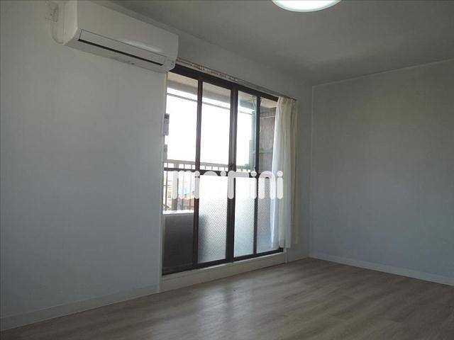 居室・リビング　参考写真です