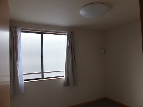 その他部屋・スペース　こちらの居間で趣味の時間をお楽しみください