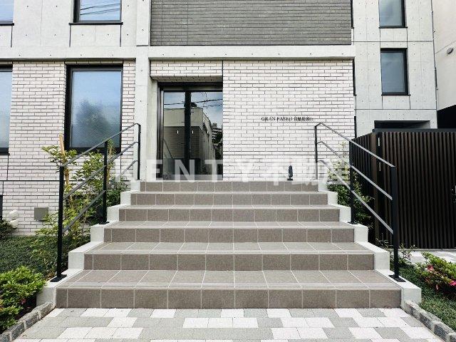 エントランス　毎日通るエントランスはこのようになっています