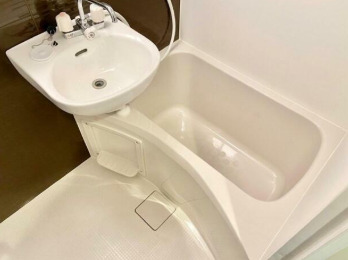 バス・シャワールーム　ライブズ品川