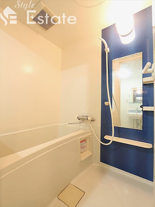 バス・シャワールーム　バスルーム