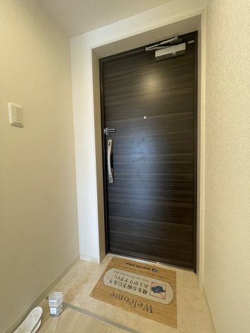 玄関　EsTRUTH PLUS OSAKA-FUKUSHIMA