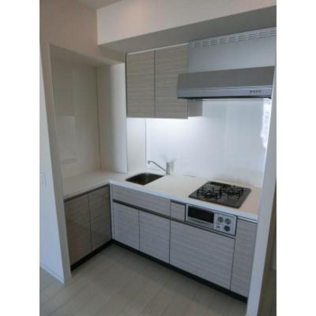 キッチン　※写真は同タイプ住戸です。