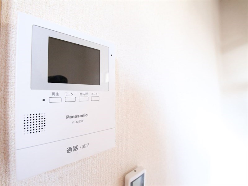 セキュリティ　モニター付きインターホン