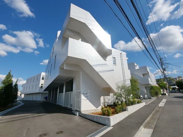 建物外観　★賃貸物件のお問い合わせはタウンハウジング登戸店まで★