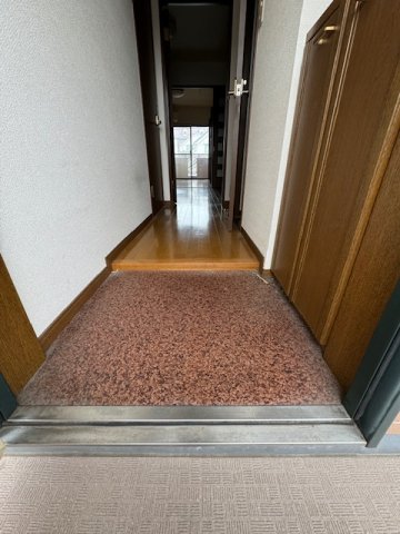 玄関　別部屋参考写真