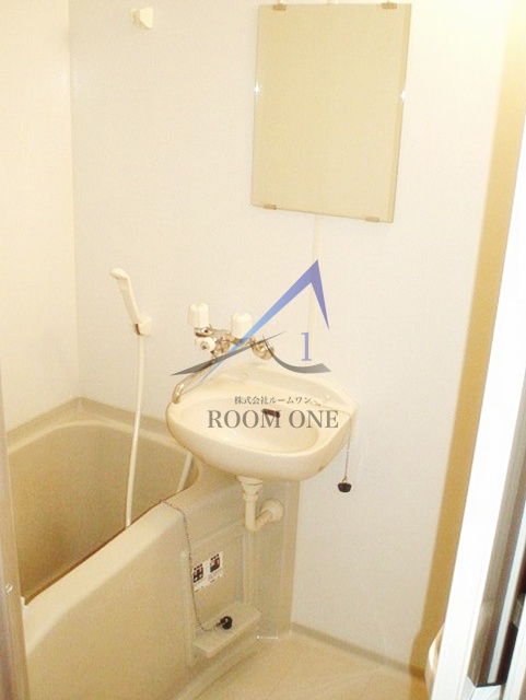 バス・シャワールーム　お風呂です。