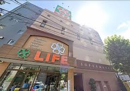 スーパー　ライフ神田和泉町店（スーパー）まで366m