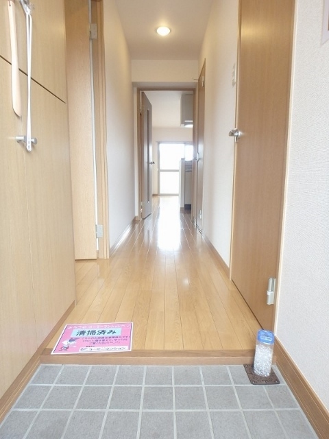 玄関　図面と現状に相違がある場合には現状を優先