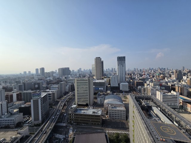 眺望　バルコニーからの屋外風景です。