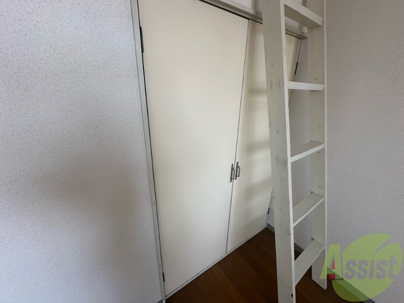 収納　収納スペースです。お洋服やお荷物はこちらへ。