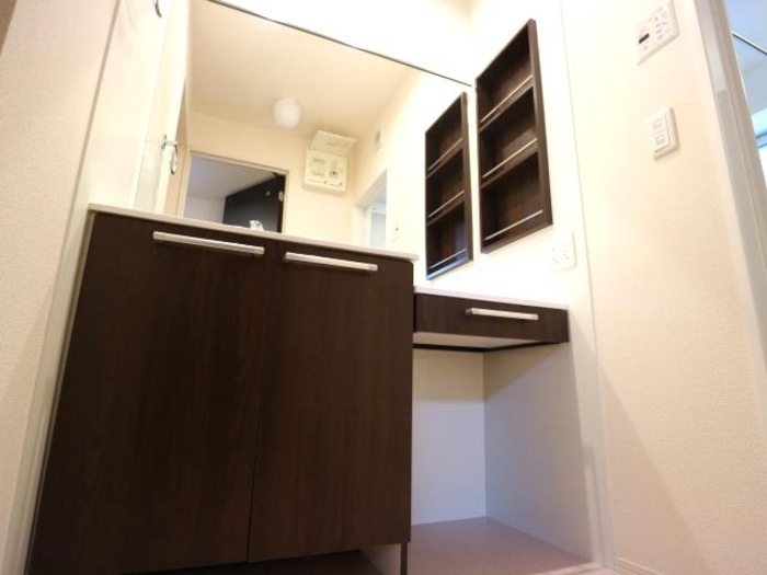 洗面設備　※同施工会社のイメージ写真※