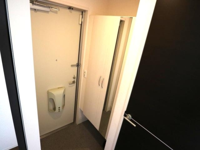 玄関　※同施工会社のイメージ写真※