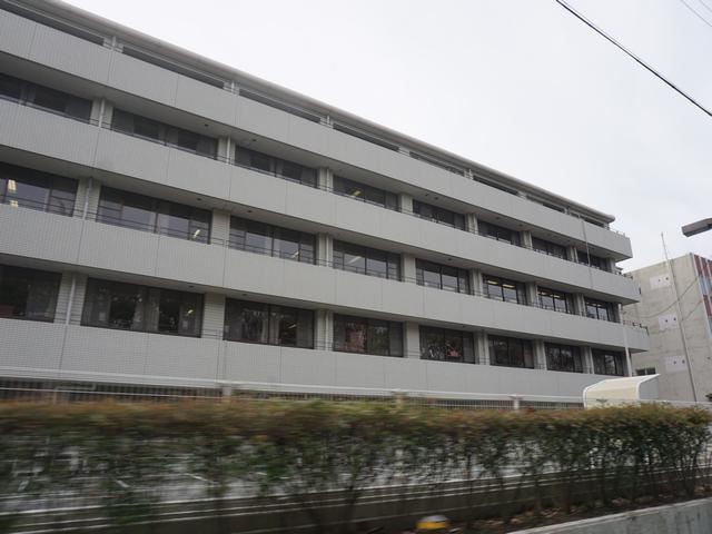 病院　名古屋市立大学医学部附属東部医療センター（病院）まで849m
