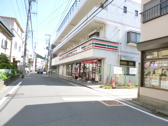 コンビニ　セブンイレブン横浜太尾町店（コンビニ）まで100m