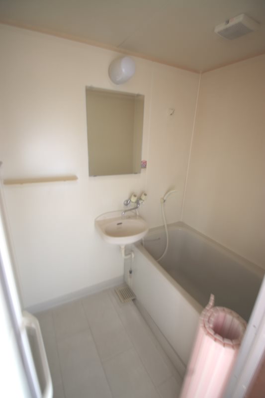 バス・シャワールーム　風呂