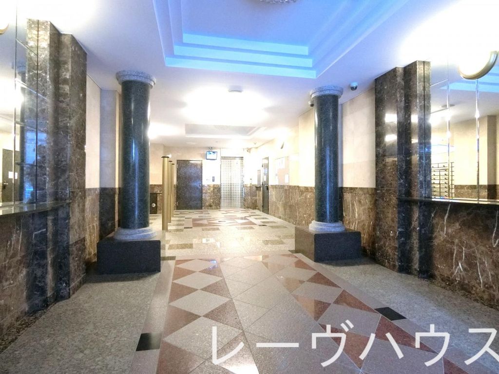 その他　エントランス