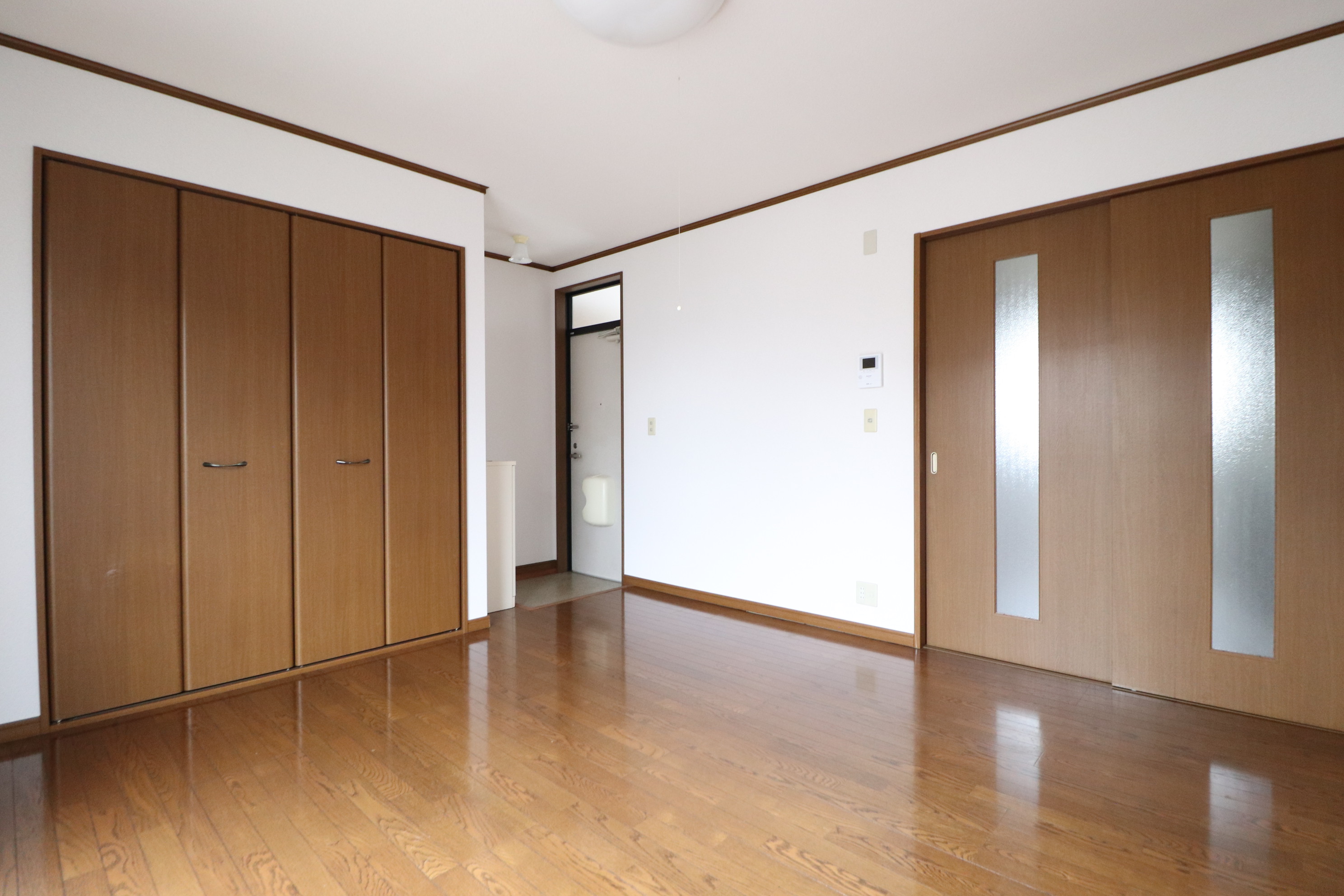 居室・リビング　10帖洋室です！