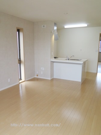 居室・リビング　ＬＤＫ15帖で広々です