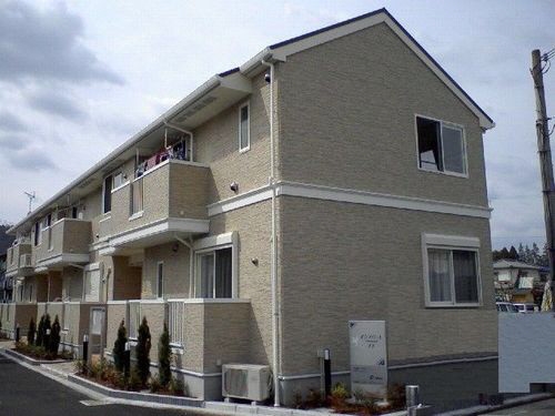 たつの市揖保川町神戸北山のアパートの建物外観