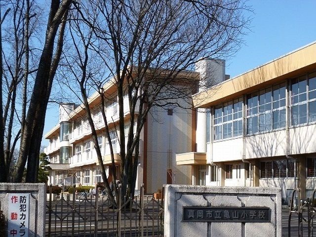 【真岡市下鷺谷のアパートの小学校】