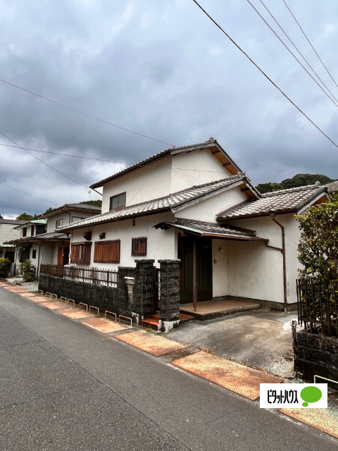 島田市志戸呂戸建の建物外観