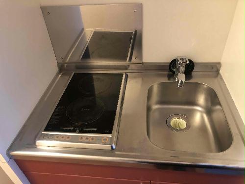 キッチン　設備仕様は号室により異なる為、現況を優先致します。