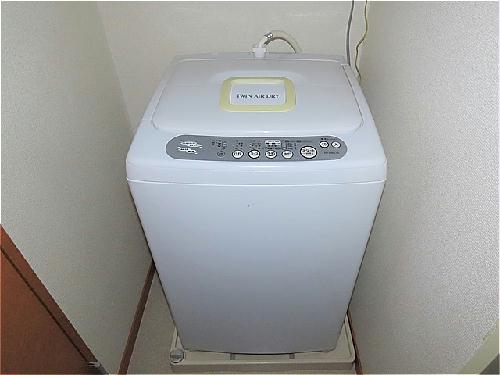 その他設備　洗濯機も付いています