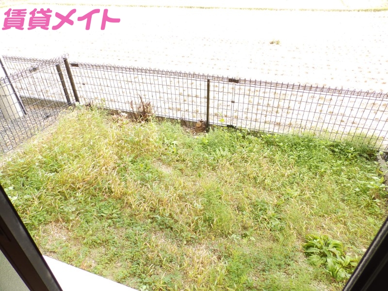 庭　同物件別室タイプ