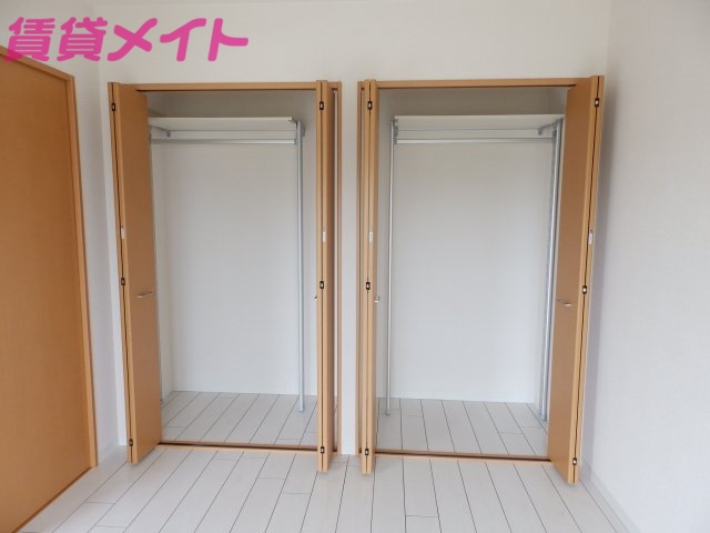 収納　同物件別部屋参考写真です。
