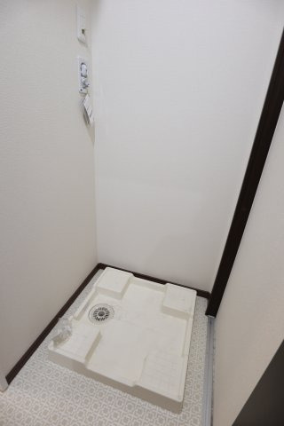 居室・リビング　洗濯機置き場