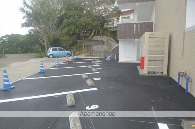 その他　駐車場（その他）まで0m