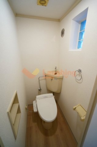 トイレ　トイレもきれいです