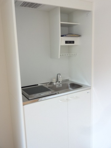 キッチン　洗濯機付き