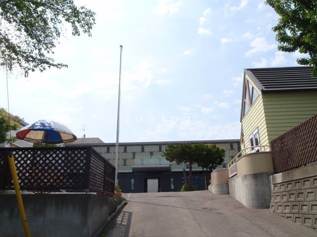 幼稚園・保育園　まや幼稚園（幼稚園・保育園）まで420m