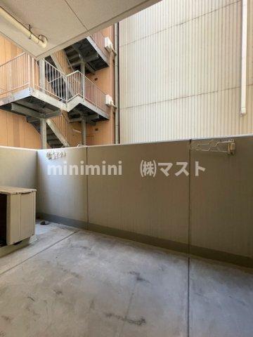 バルコニー　※建物内別間取参考写真