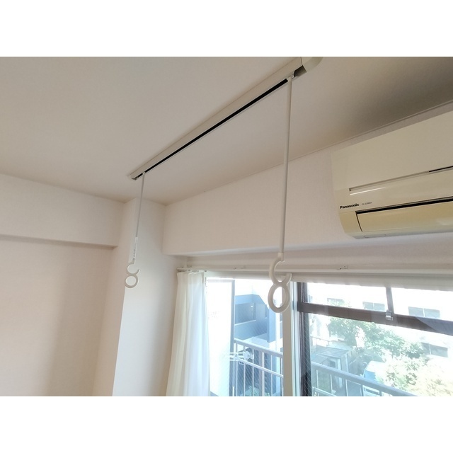 その他設備　室内物干し