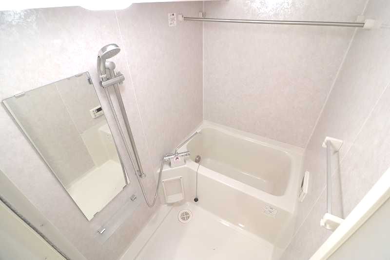 バス・シャワールーム　※同物件、別部屋になります。