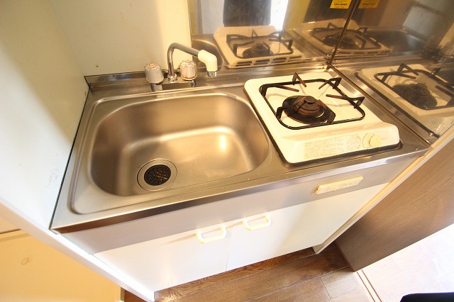 キッチン　同物件別室です。