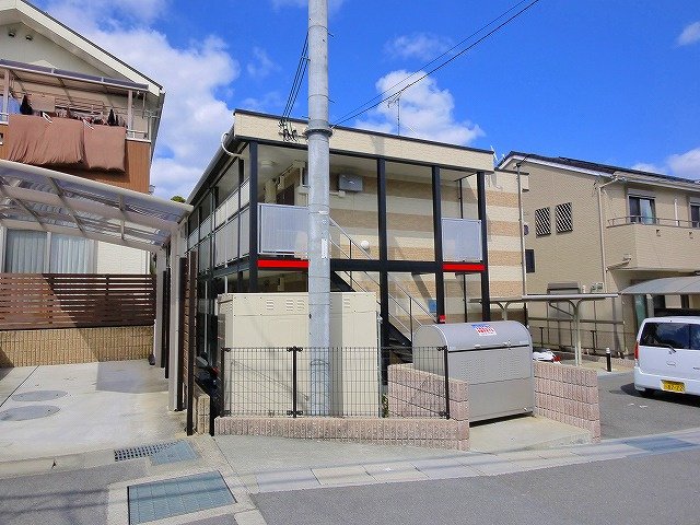 建物外観　外観は落ち着いています