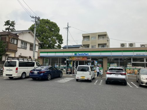 コンビニ　ファミリーマート 瑞穂本願寺二丁目店（コンビニ）まで487m