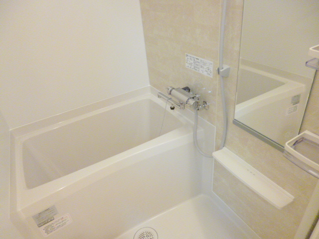 バス・シャワールーム　★浴室乾燥機付きバスルーム★