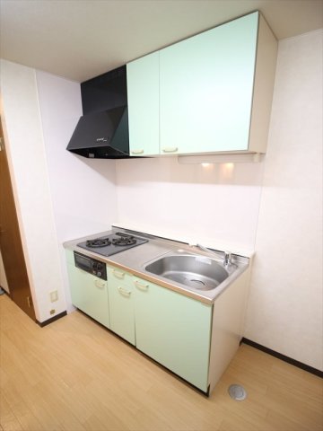 キッチン　写真は別室