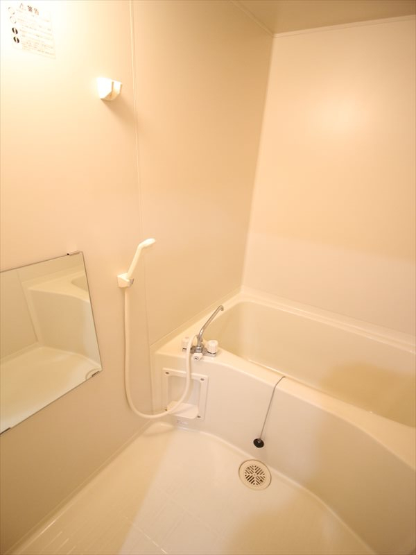 バス・シャワールーム　写真は別室